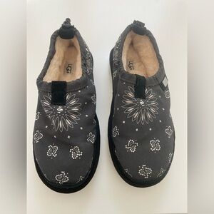 UGG X STAMPD MENS TASMAN HOUSE SHOES/SLEEPERS